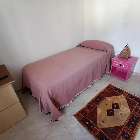 Homestay Tranquila Con Acceso A Barbacoa Y Piscina